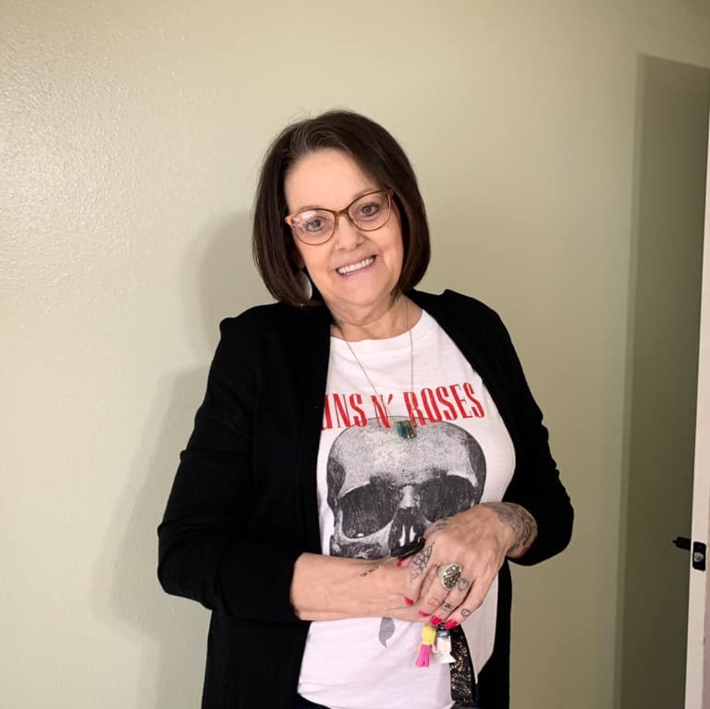 Meet your Posher, Pam